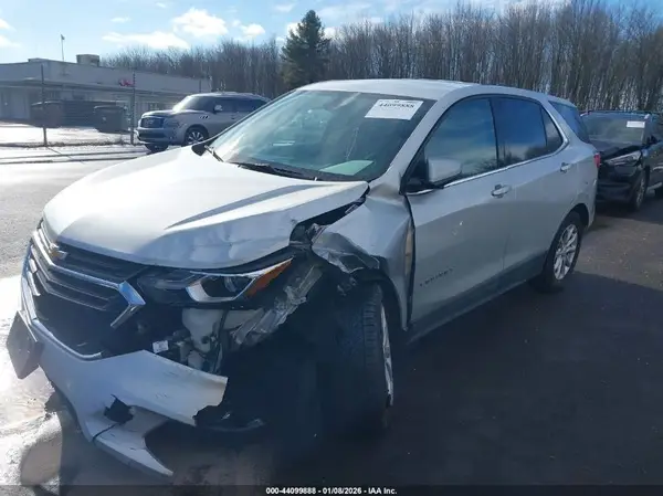 3GNAXUEV0KS675068 2019 CHEVROLET EQUINOX - Image 2