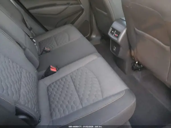 3GNAXUEV0MS119216 2021 CHEVROLET EQUINOX - Image 8