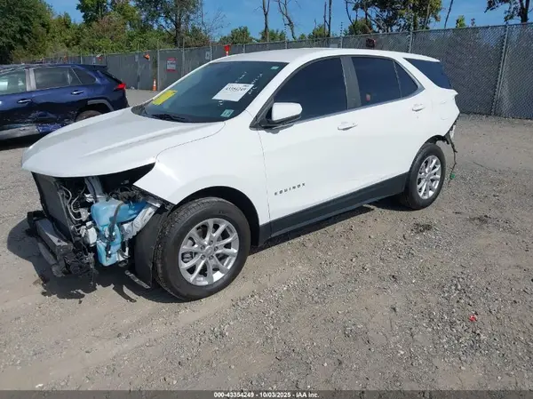 3GNAXUEV0MS126635 2021 CHEVROLET EQUINOX - Image 2
