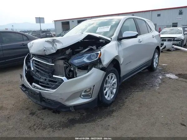 3GNAXUEV0MS126991 2021 CHEVROLET EQUINOX - Image 2
