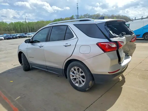 3GNAXUEV0MS130703 2021 CHEVROLET EQUINOX - Image 2