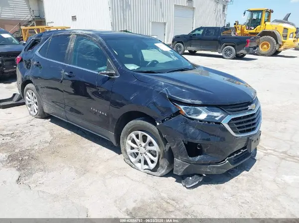 3GNAXUEV0MS138865 2021 CHEVROLET EQUINOX - Image 1