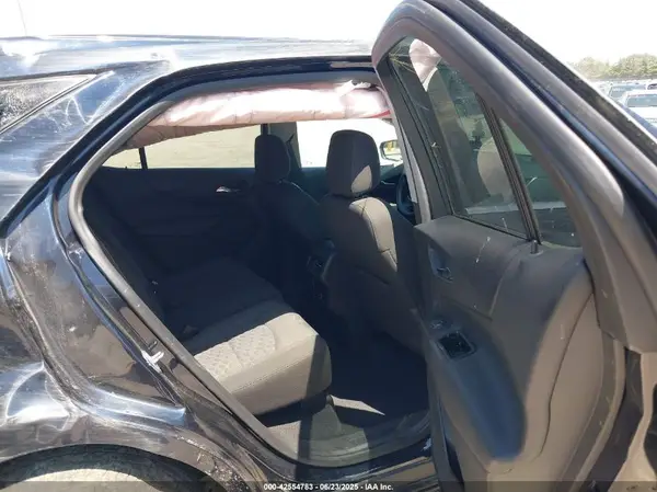 3GNAXUEV0MS138865 2021 CHEVROLET EQUINOX - Image 8