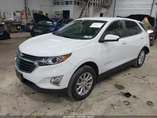 3GNAXUEV0MS160316 2021 CHEVROLET EQUINOX - Image 2