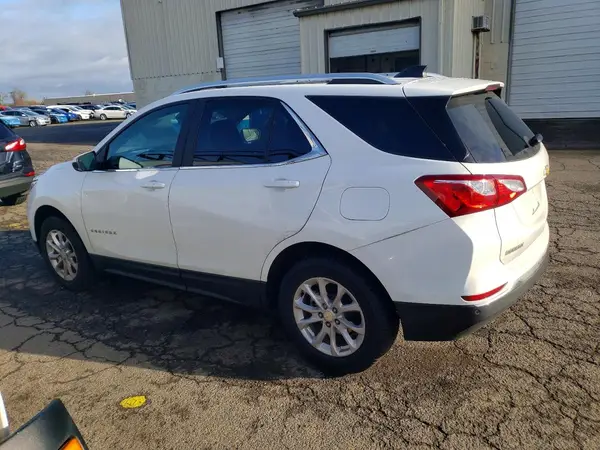 3GNAXUEV0MS165273 2021 CHEVROLET EQUINOX - Image 2