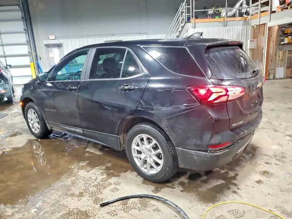 3GNAXUEV0NL117932 2022 CHEVROLET EQUINOX - Image 2