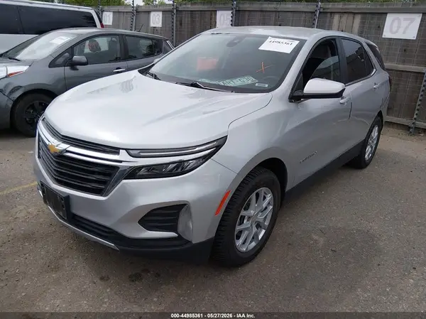 3GNAXUEV0NL142491 2022 CHEVROLET EQUINOX - Image 2
