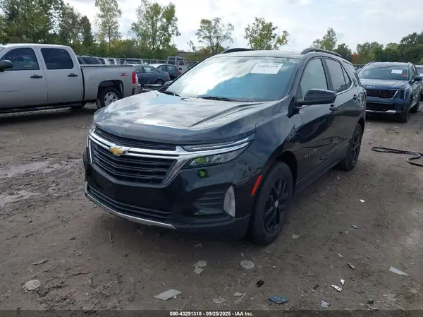 3GNAXUEV0NL150137 2022 CHEVROLET EQUINOX - Image 2