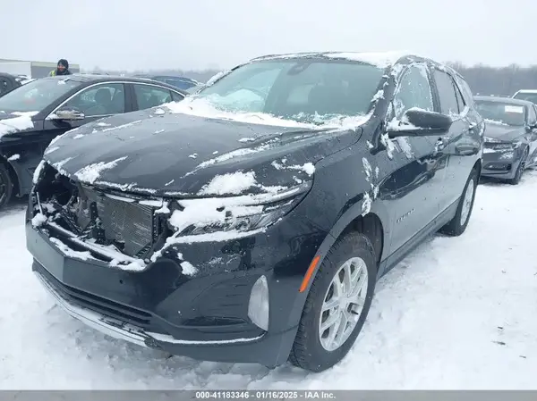 3GNAXUEV0NL152034 2022 CHEVROLET EQUINOX - Image 2