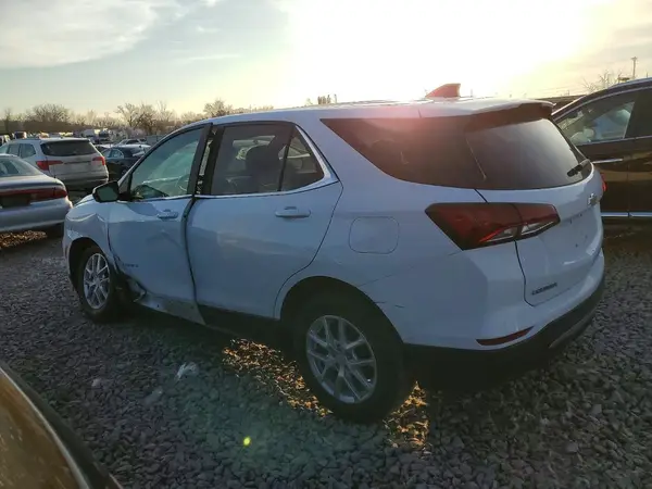3GNAXUEV0NL175037 2022 CHEVROLET EQUINOX - Image 2
