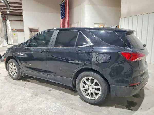 3GNAXUEV0NL226648 2022 CHEVROLET EQUINOX - Image 2