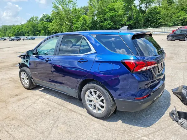3GNAXUEV0NL233079 2022 CHEVROLET EQUINOX - Image 2