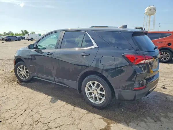 3GNAXUEV0NL266390 2022 CHEVROLET EQUINOX - Image 2