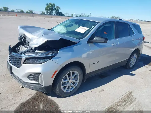 3GNAXUEV0NL276529 2022 CHEVROLET EQUINOX - Image 2