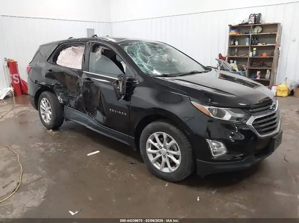 3GNAXUEV1KL119877 2019 CHEVROLET EQUINOX - Image 1