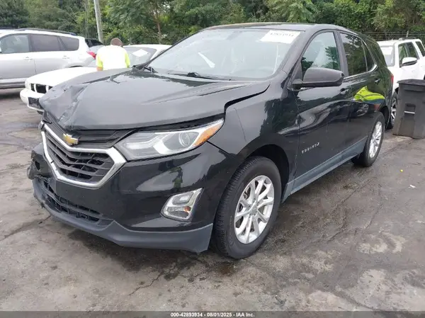 3GNAXUEV1KL148036 2019 CHEVROLET EQUINOX - Image 2