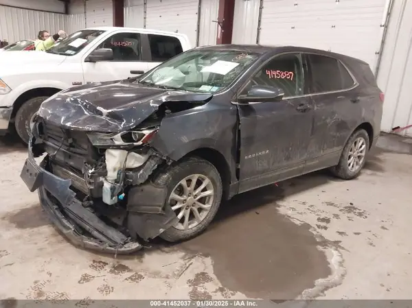 3GNAXUEV1KL234852 2019 CHEVROLET EQUINOX - Image 2