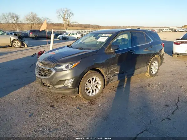 3GNAXUEV1KS590515 2019 CHEVROLET EQUINOX - Image 2