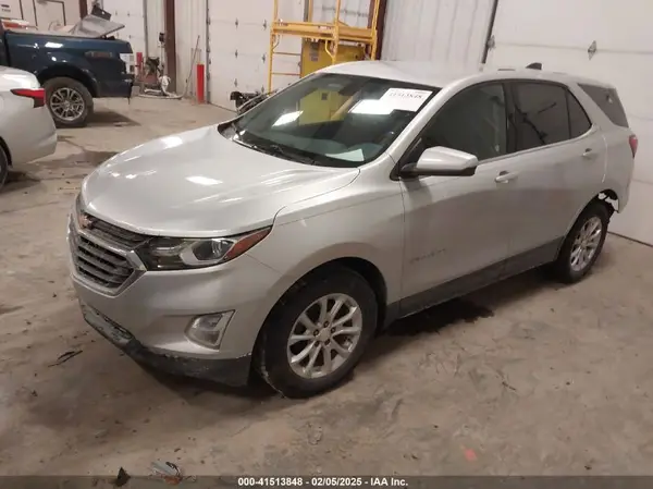 3GNAXUEV1KS604543 2019 CHEVROLET EQUINOX - Image 2
