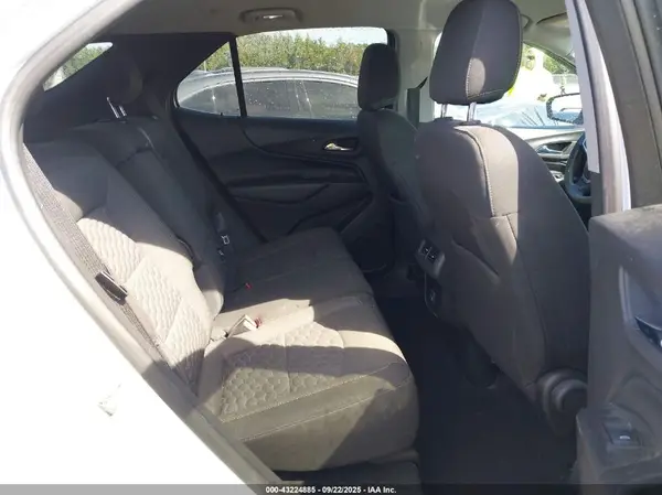 3GNAXUEV1KS662975 2019 CHEVROLET EQUINOX - Image 8