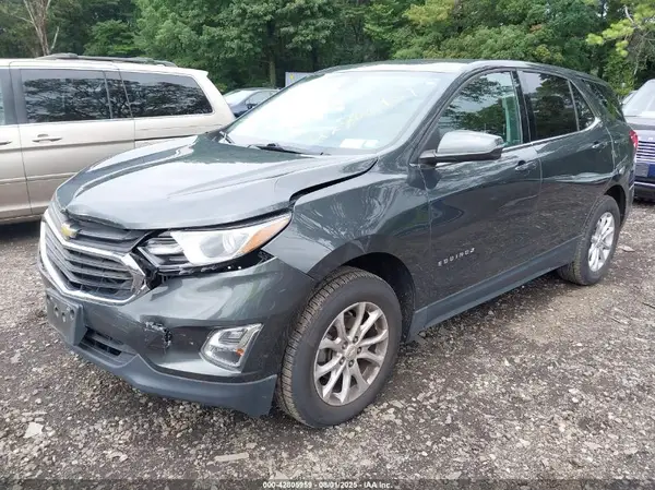 3GNAXUEV1KS676049 2019 CHEVROLET EQUINOX - Image 2