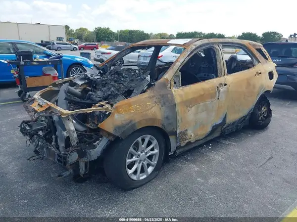 3GNAXUEV1LS647460 2020 CHEVROLET EQUINOX - Image 2