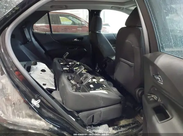 3GNAXUEV1ML313330 2021 CHEVROLET EQUINOX - Image 8