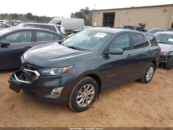 3GNAXUEV1ML329768 2021 CHEVROLET EQUINOX - Image 2