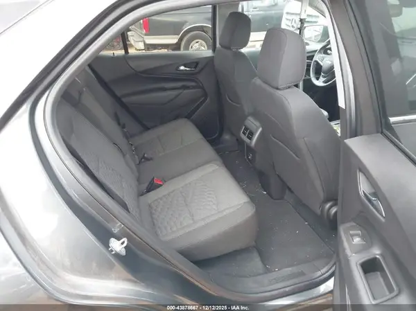 3GNAXUEV1ML329768 2021 CHEVROLET EQUINOX - Image 8