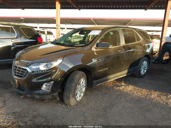 3GNAXUEV1ML385015 2021 CHEVROLET EQUINOX - Image 2