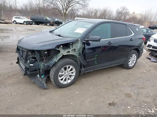 3GNAXUEV1MS100674 2021 CHEVROLET EQUINOX - Image 2