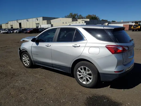 3GNAXUEV1MS124909 2021 CHEVROLET EQUINOX - Image 2