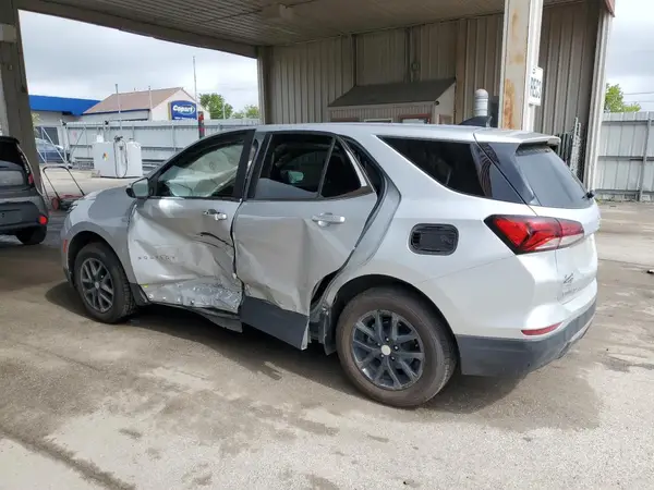 3GNAXUEV1NL190579 2022 CHEVROLET EQUINOX - Image 2