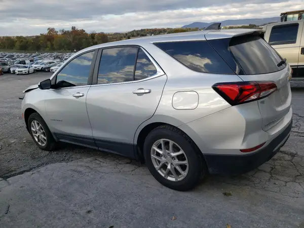 3GNAXUEV1NL208403 2022 CHEVROLET EQUINOX - Image 2