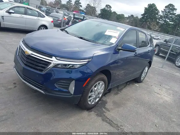 3GNAXUEV1NL216632 2022 CHEVROLET EQUINOX - Image 2