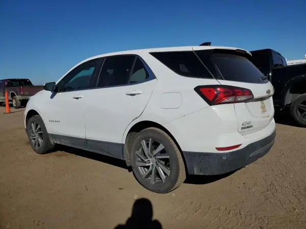 3GNAXUEV1NL226836 2022 CHEVROLET EQUINOX - Image 2