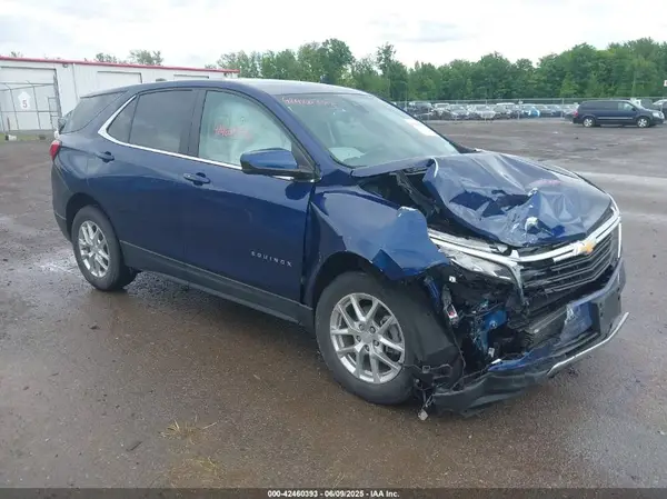 3GNAXUEV1NL260159 2022 CHEVROLET EQUINOX - Image 1