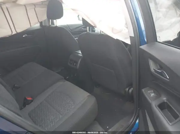 3GNAXUEV1NL260159 2022 CHEVROLET EQUINOX - Image 8