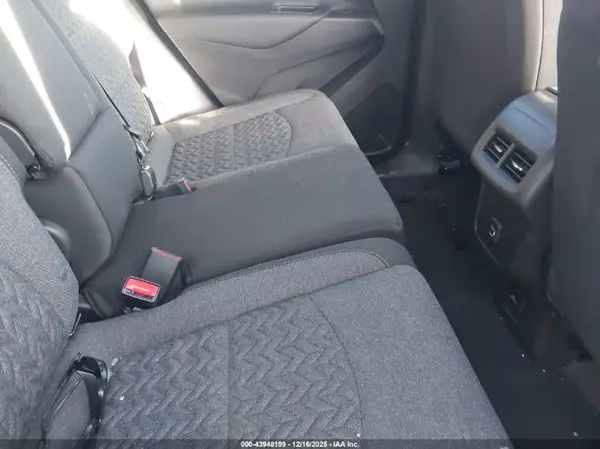 3GNAXUEV1NL262753 2022 CHEVROLET EQUINOX - Image 8