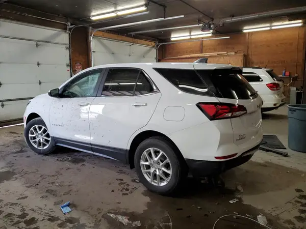3GNAXUEV1NL268570 2022 CHEVROLET EQUINOX - Image 2