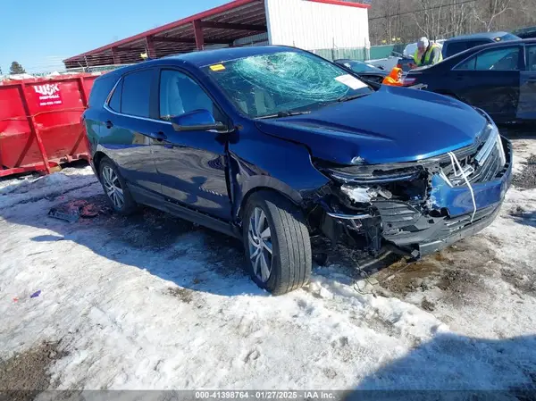 3GNAXUEV1NL269864 2022 CHEVROLET EQUINOX - Image 1