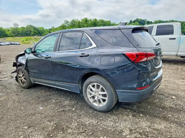 3GNAXUEV1NL271565 2022 CHEVROLET EQUINOX - Image 2