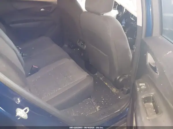 3GNAXUEV1NL289211 2022 CHEVROLET EQUINOX - Image 8