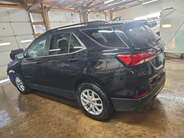 3GNAXUEV1NL293372 2022 CHEVROLET EQUINOX - Image 2