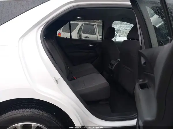 3GNAXUEV1NL297941 2022 CHEVROLET EQUINOX - Image 8