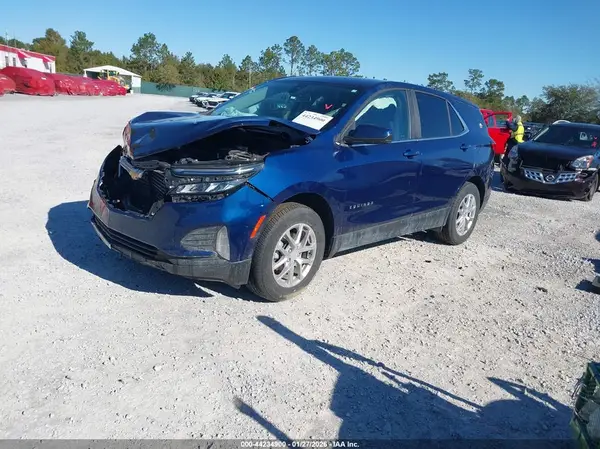 3GNAXUEV1NL307335 2022 CHEVROLET EQUINOX - Image 2