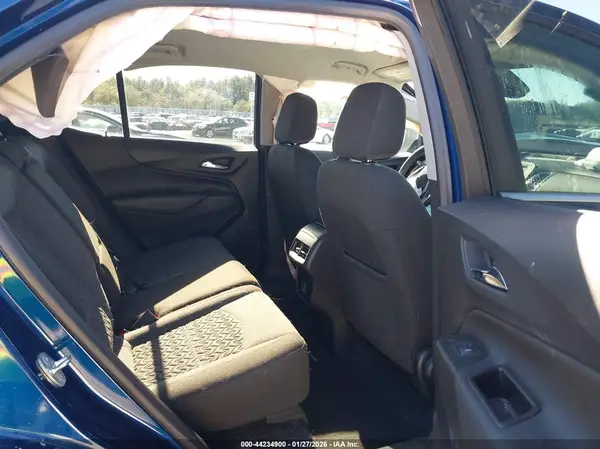 3GNAXUEV1NL307335 2022 CHEVROLET EQUINOX - Image 8
