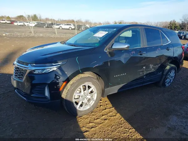 3GNAXUEV1NL312664 2022 CHEVROLET EQUINOX - Image 2