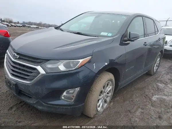 3GNAXUEV2KL243687 2019 CHEVROLET EQUINOX - Image 2