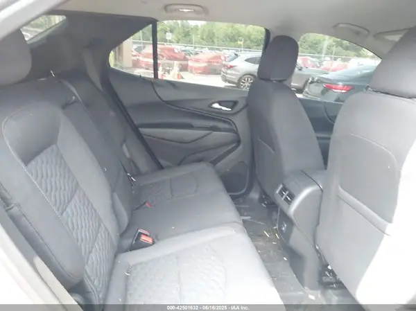 3GNAXUEV2KS519968 2019 CHEVROLET EQUINOX - Image 8
